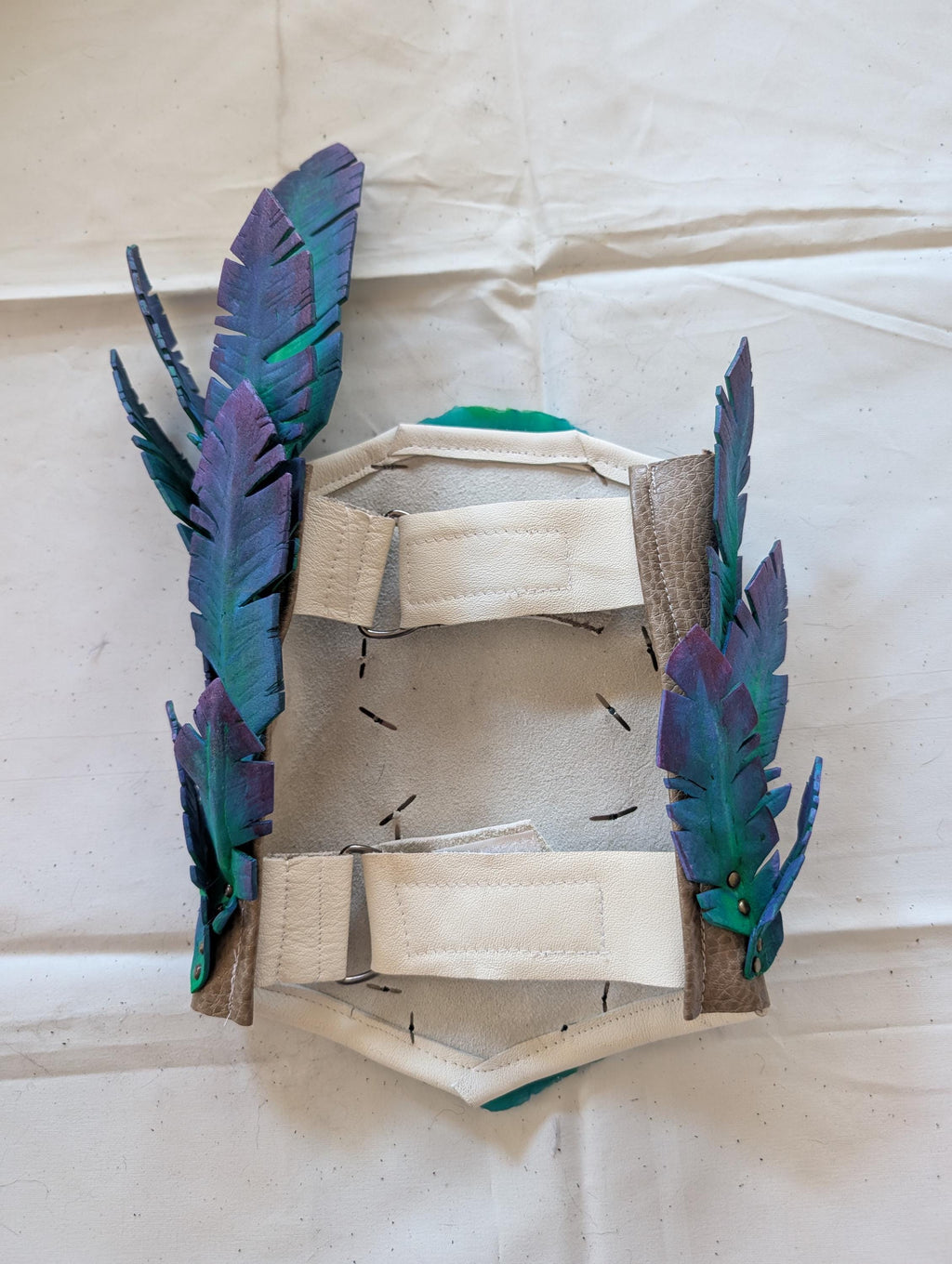 Creature Scale Armored Gauntlet / Bite Guard