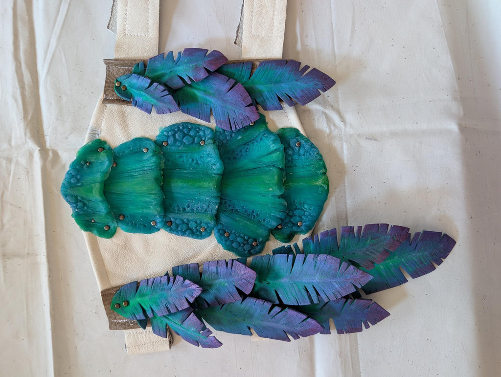 Creature Scale Armored Gauntlet / Bite Guard