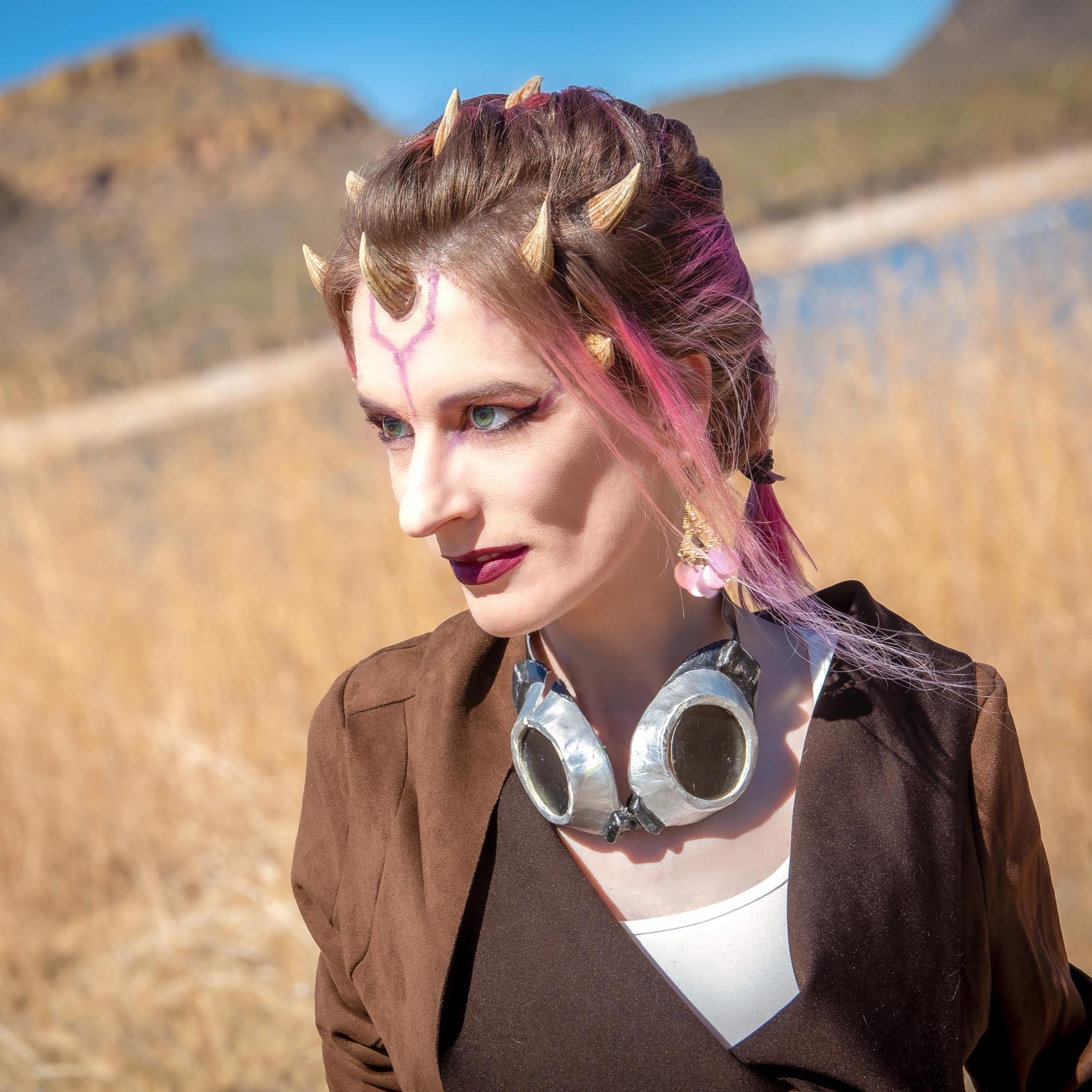 Mother Koril Zabrak Horn Set (9 Piece)